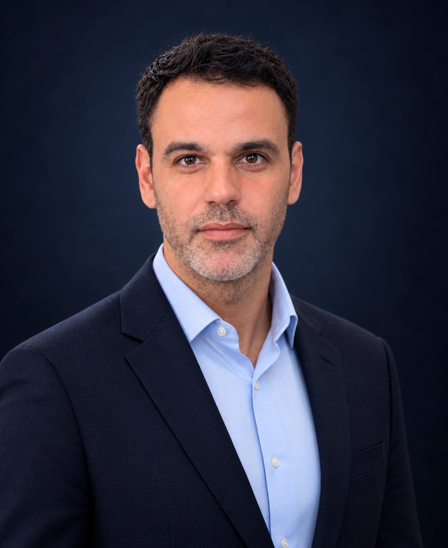 Corporate portrait of Josu Jiménez